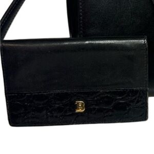 Bally Vintage Black Embossed Leather Bifold Compact Card Holder Wallet